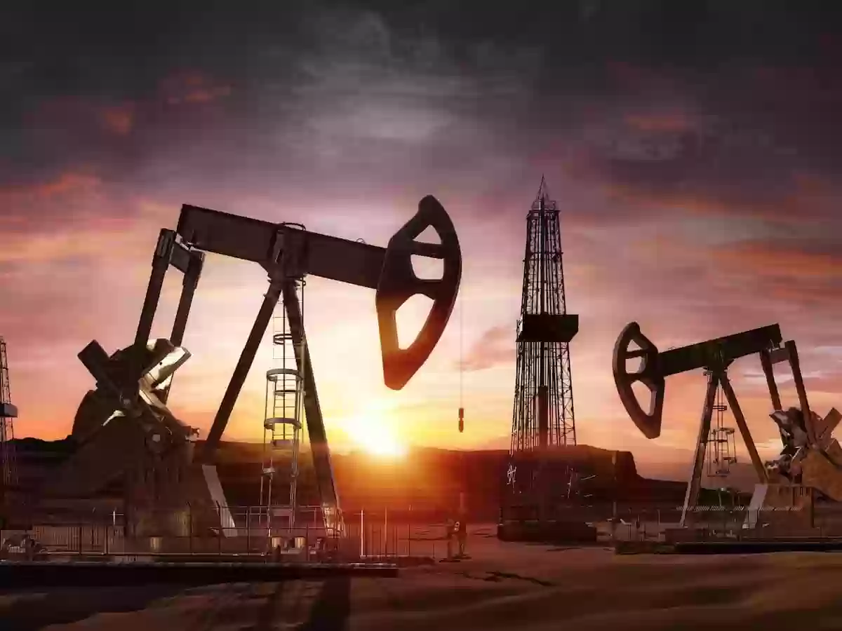تراجع قوي في أسعار النفط لأكثر من 3% بعد اجتماع أوبك+ وتزايد نسبة الخسائر