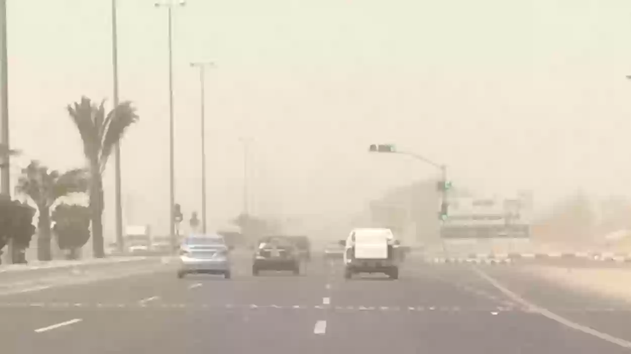  حار إلى شديد الحرارة في الرياض والشرقية وأمطار رعدية ورياح في 6 مناطق