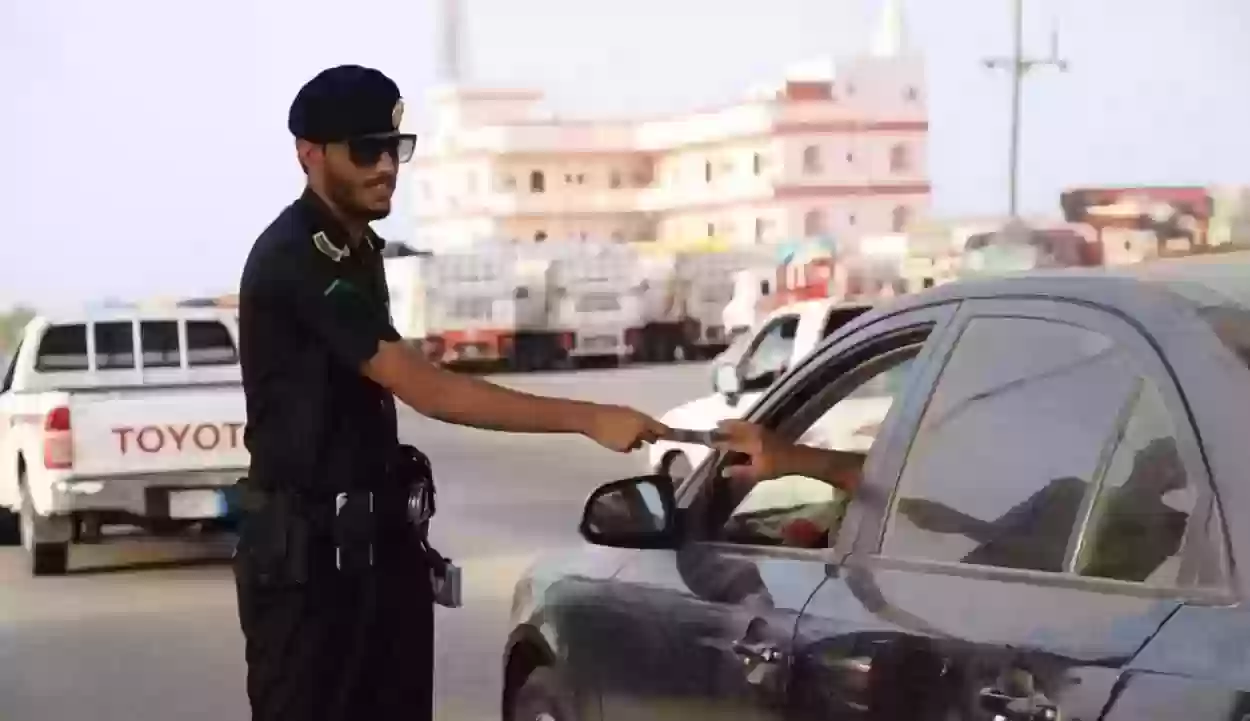 رابط وخطوات تحويل مخالفات ساهر على سائق السيارة 1445 في السعودية