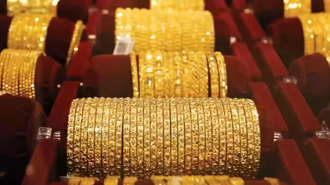 خبراء يتوقعون استمرار أسعار الذهب في الاستقرار لفترة بالإمارات