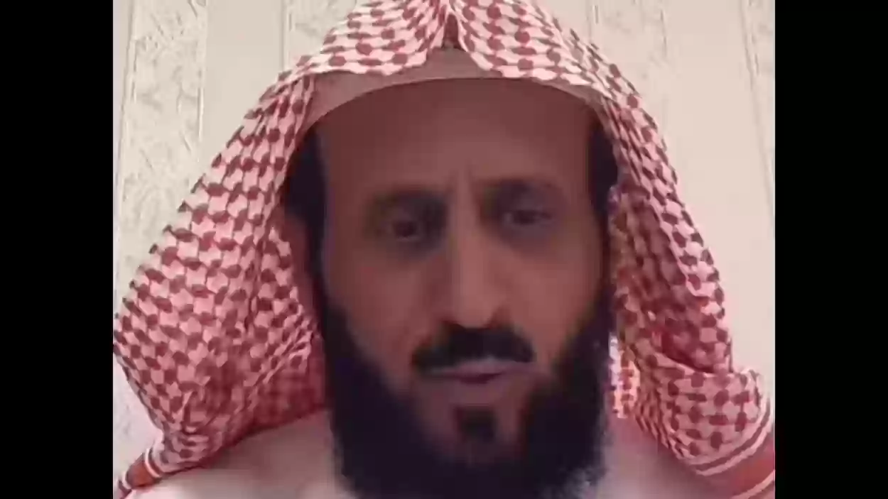 راقي شرعي سعودي يدعو أصحاب القطط إلى التخلي عنهم والسبب...